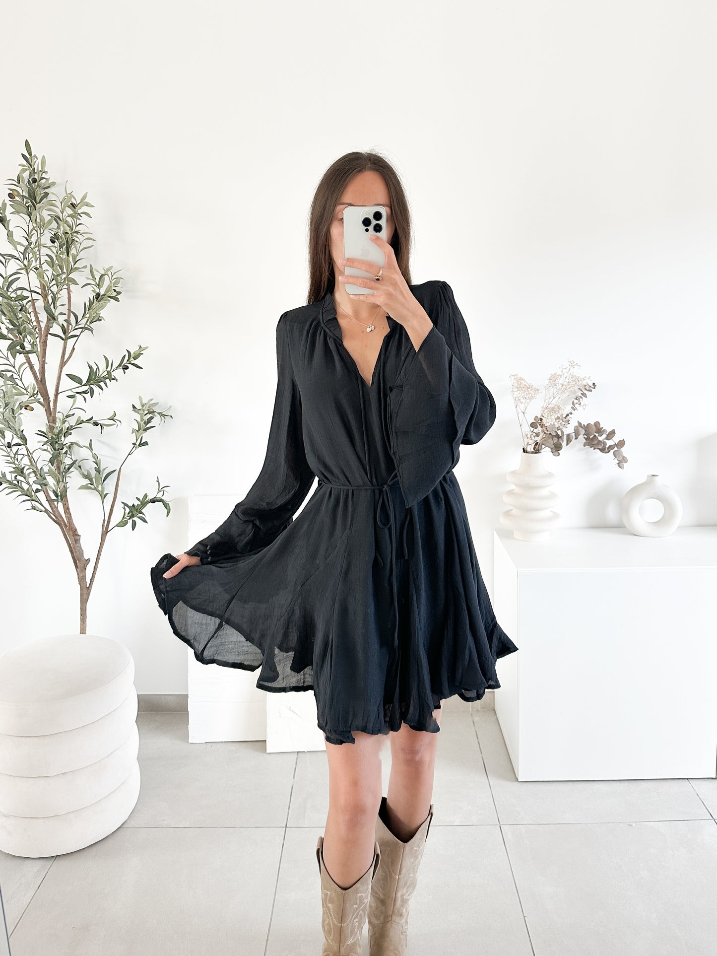 Robe Alba noire