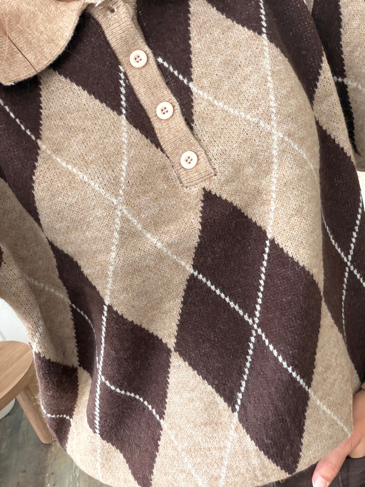 Pull à carreaux