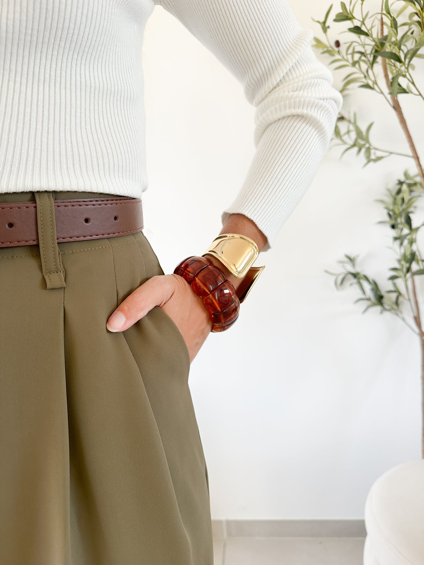 Pantalon avec ceinture vert sauge