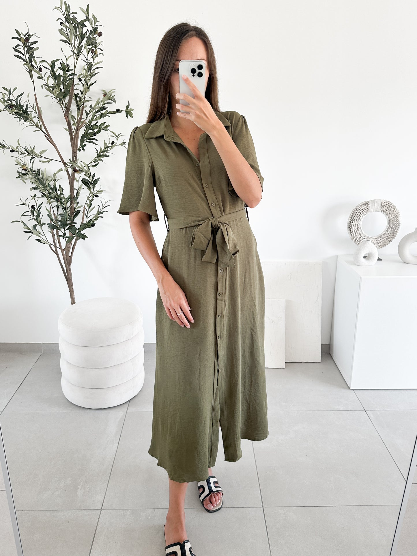 Robe Ines
