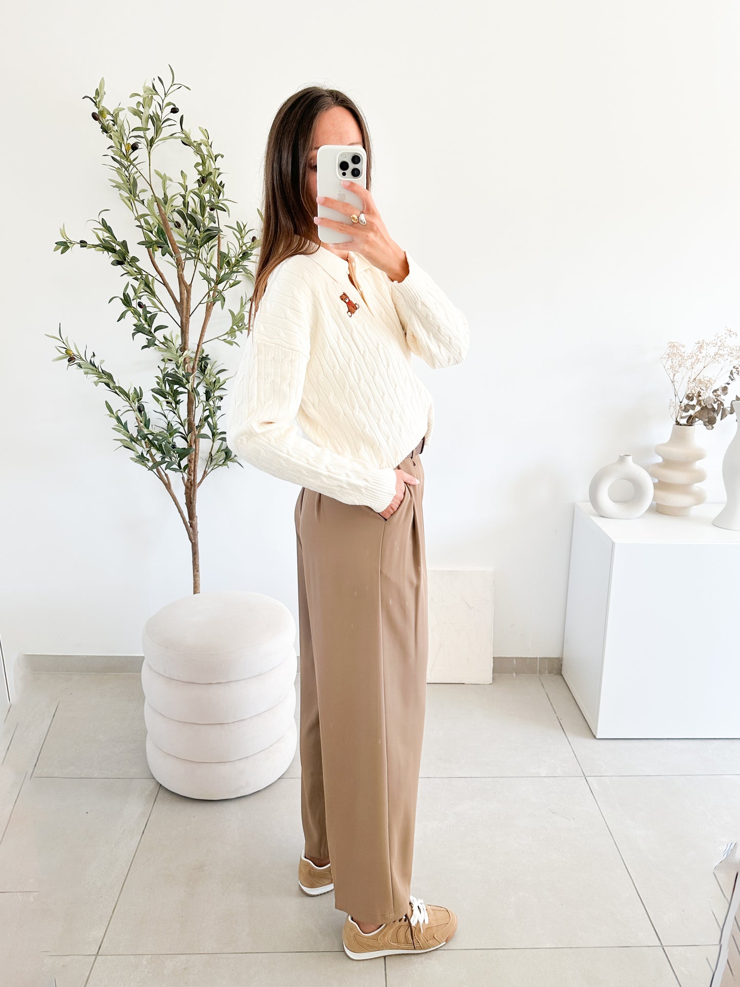 Pantalon avec ceinture taupe