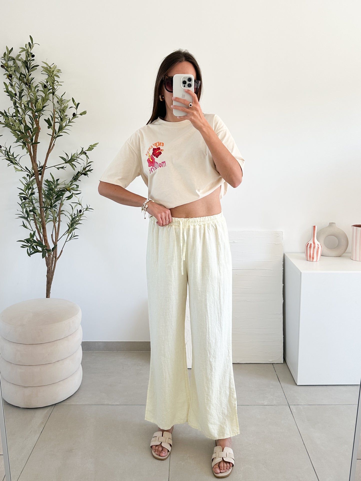 Pantalon en lin rayé jaune