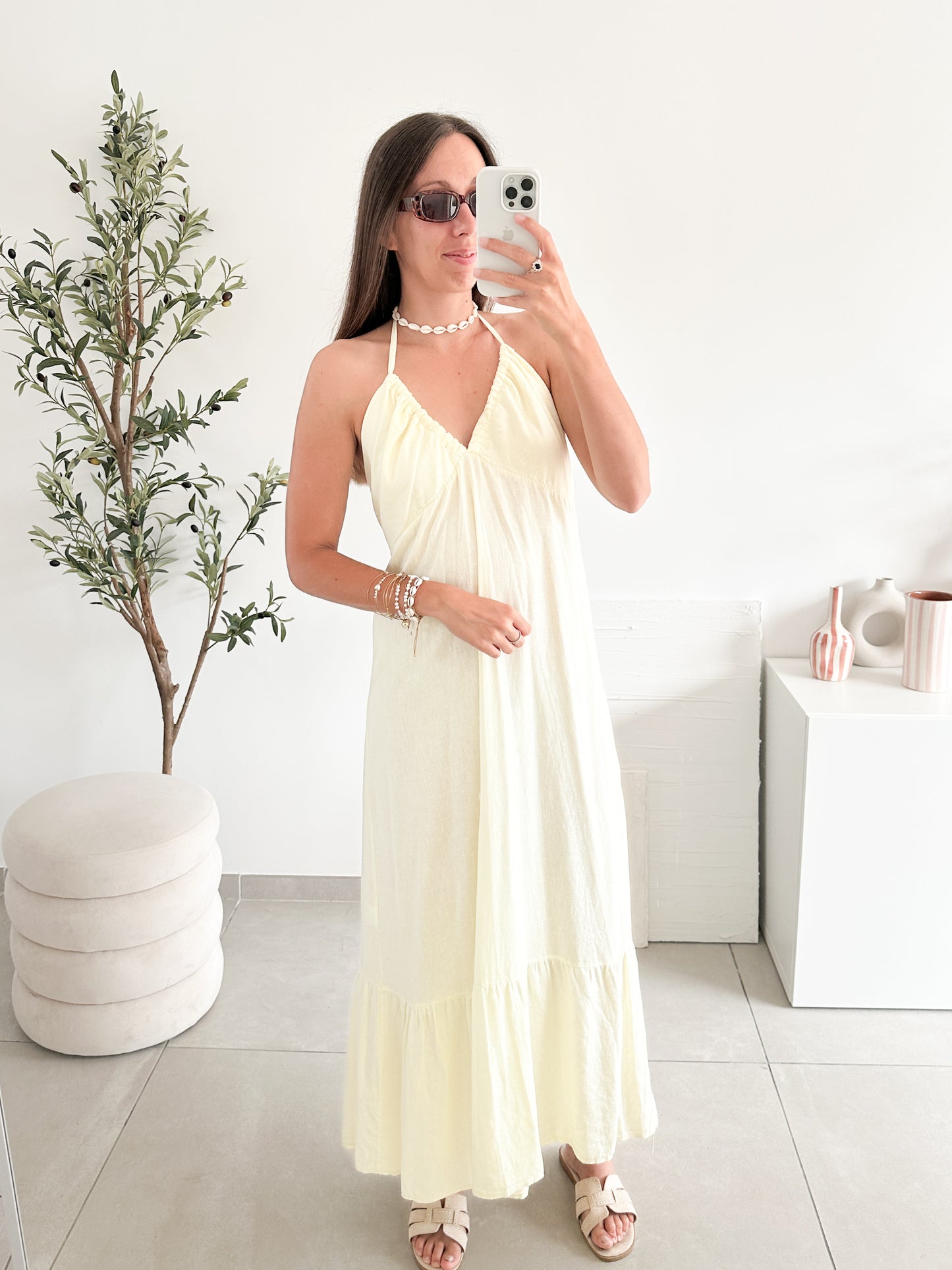 Robe dos nu en lin jaune PRÉCOMMANDE