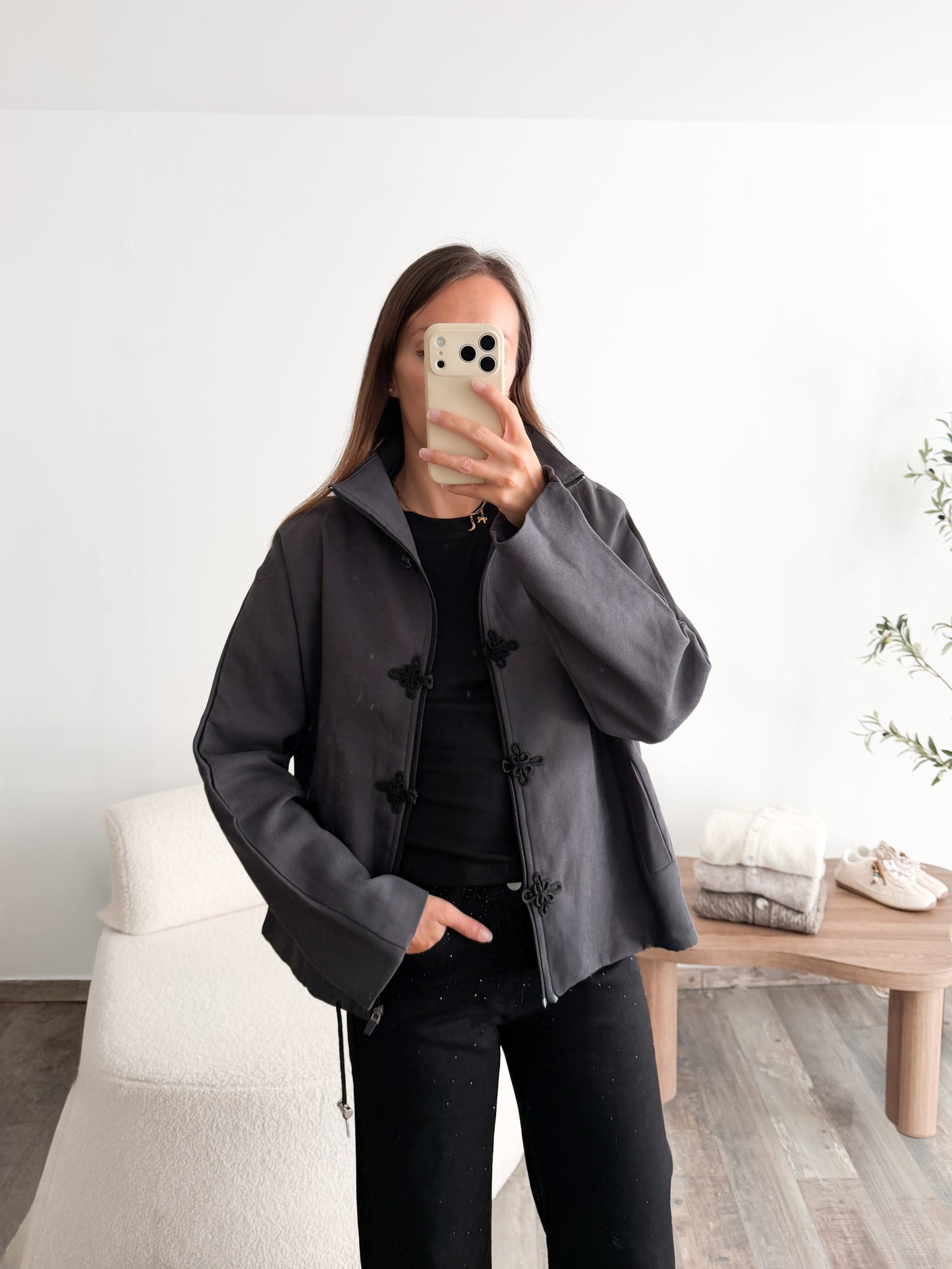 Veste boutons noués