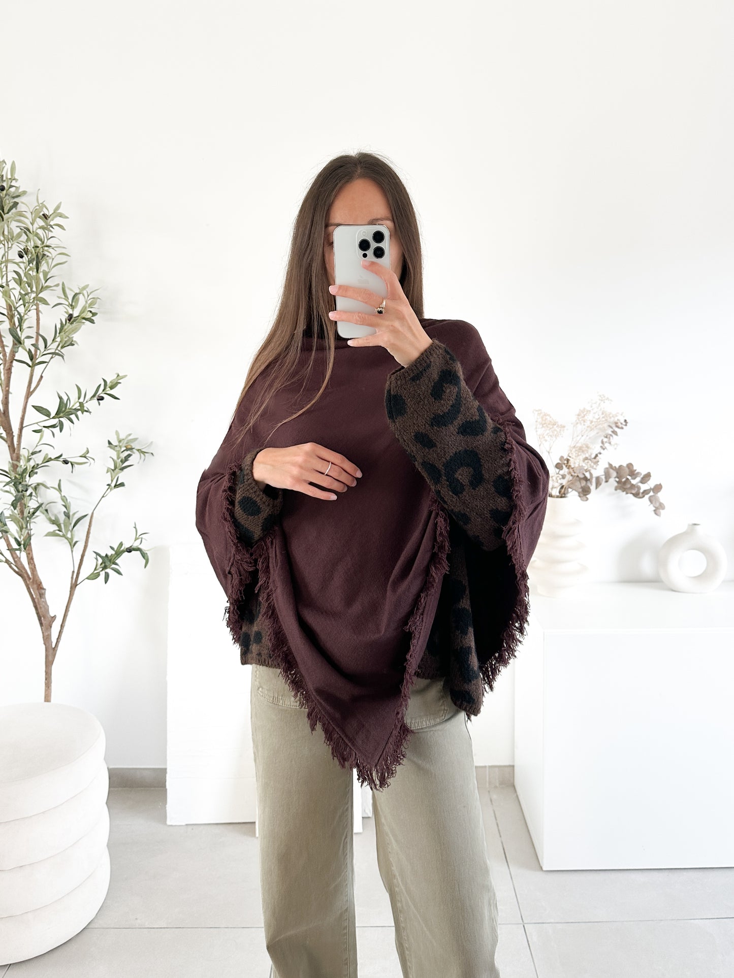 Poncho en laine (couleur au choix)
