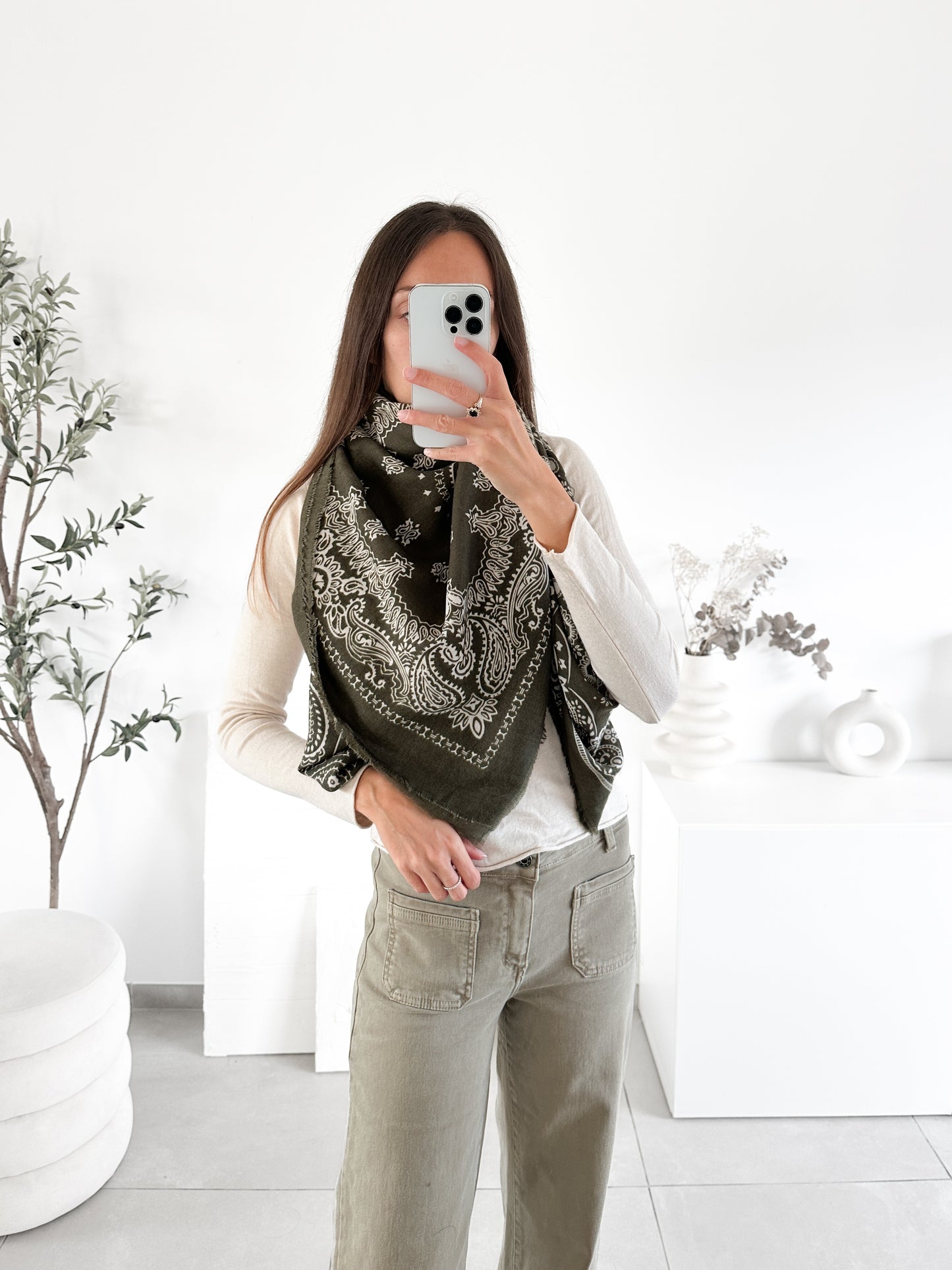 Bandana en laine (couleur au choix)