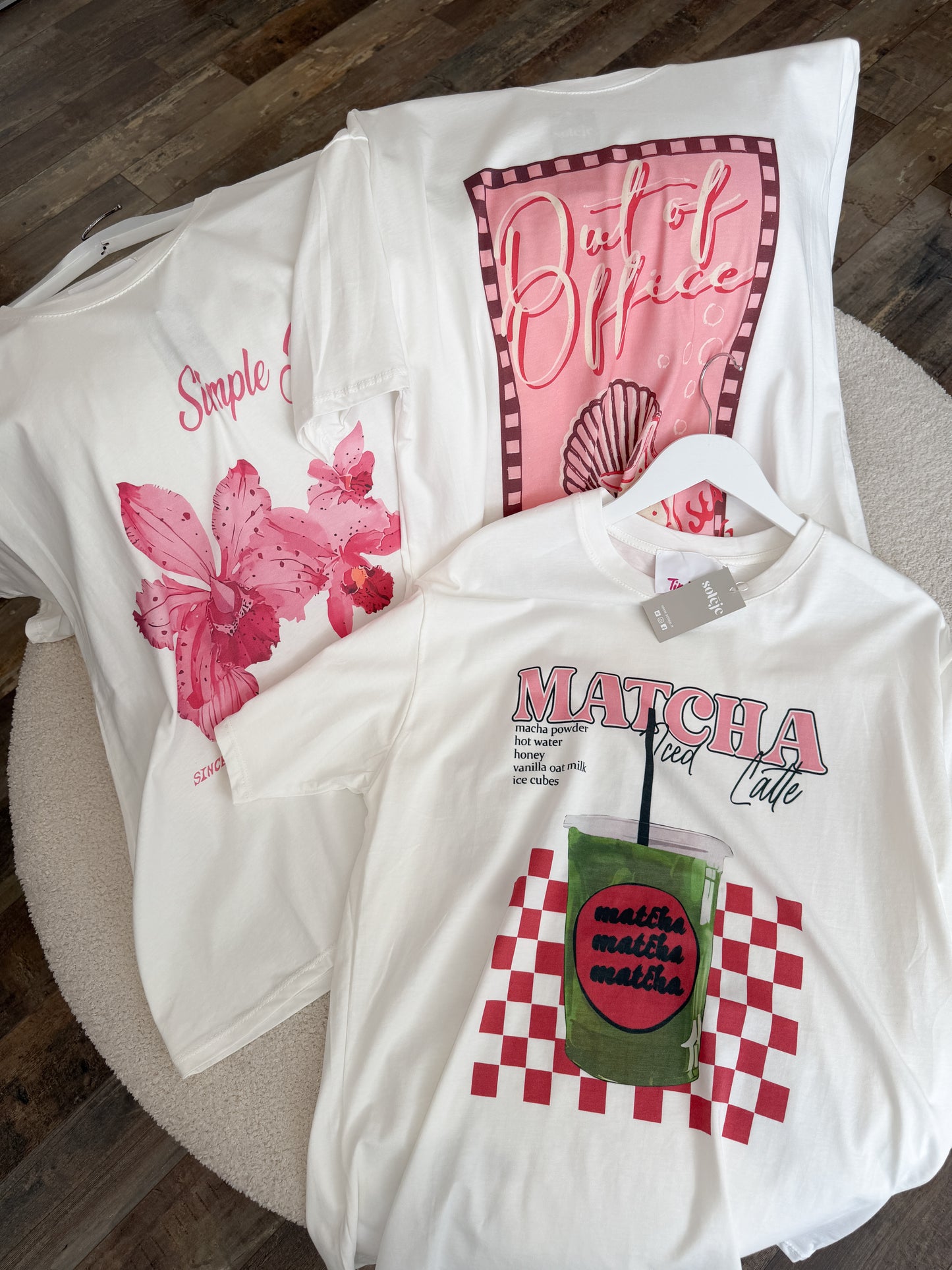 T-shirt imprimé (couleur au choix)