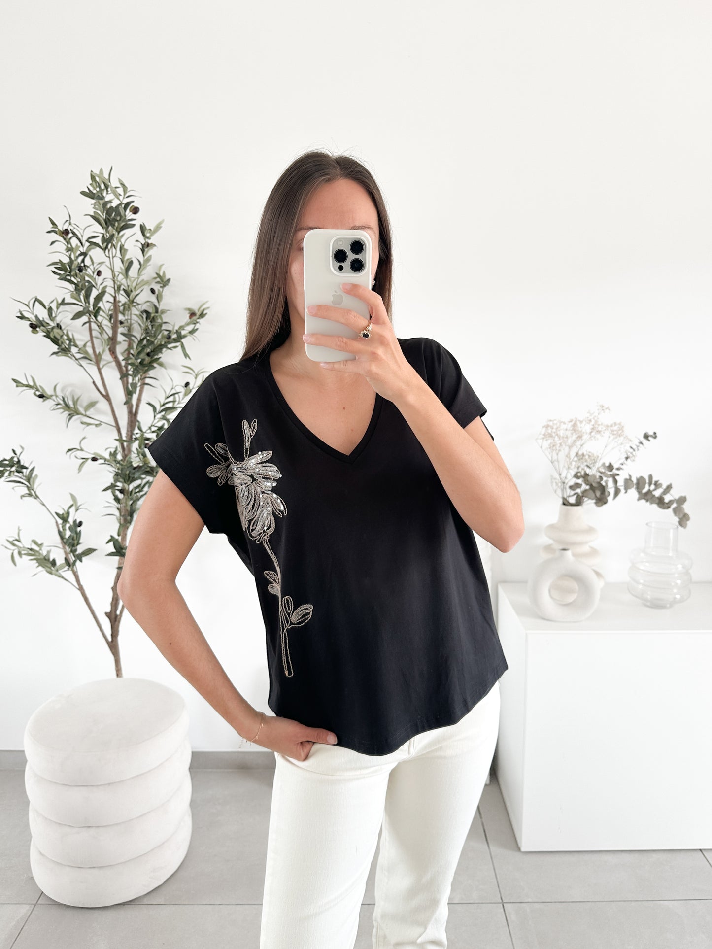 T-shirt sequin