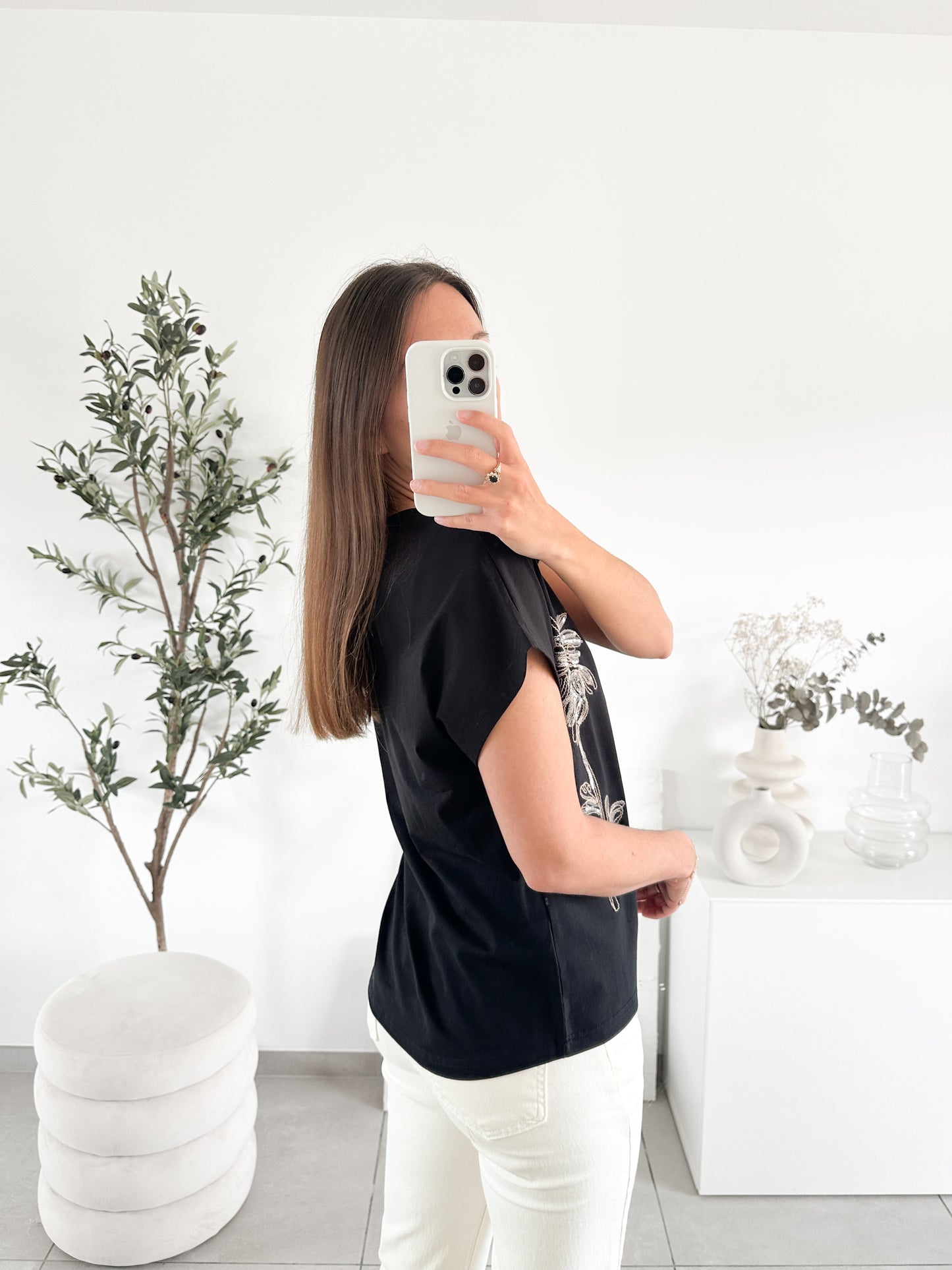 T-shirt sequin