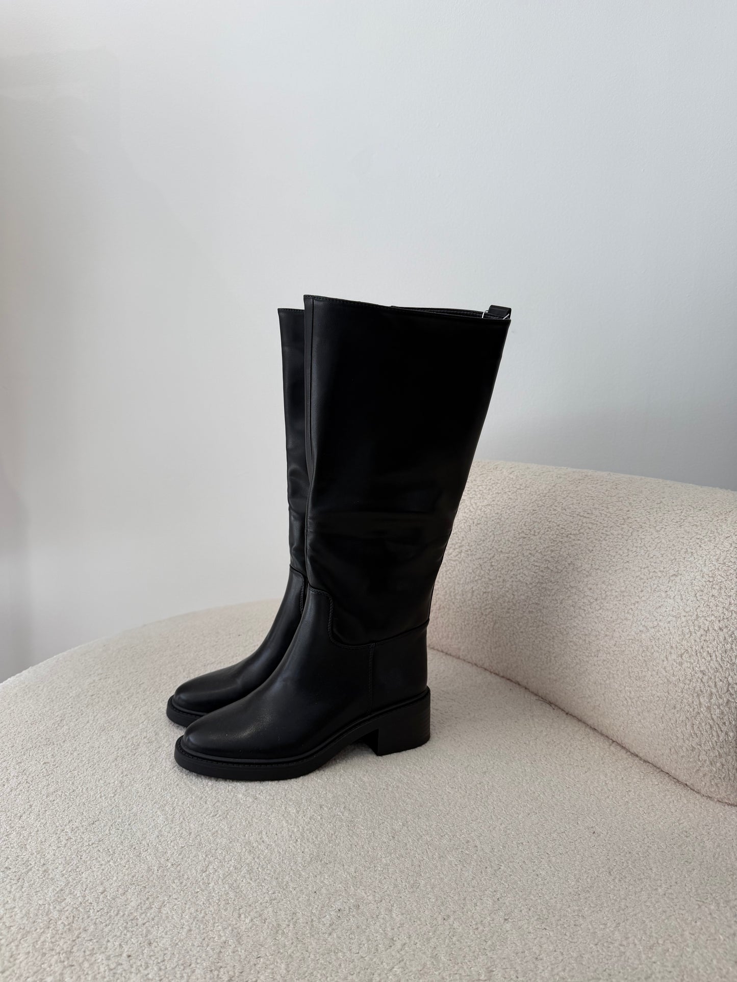 Bottes noires