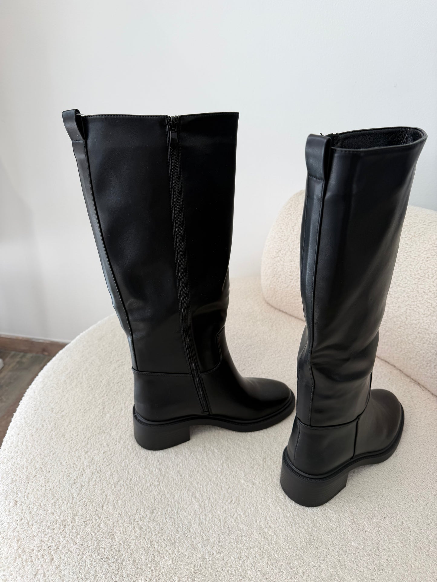 Bottes noires