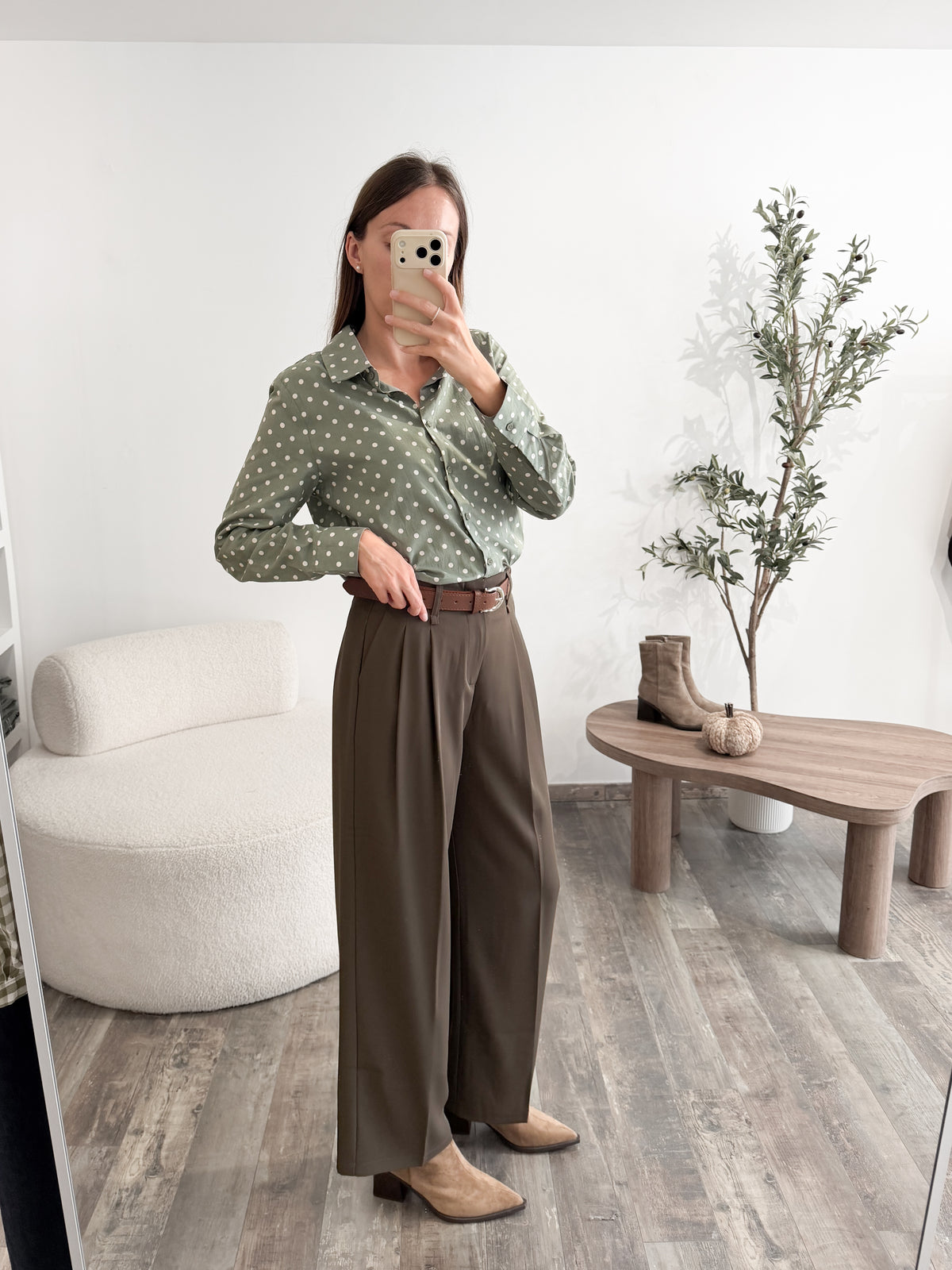 Pantalon avec ceinture marron