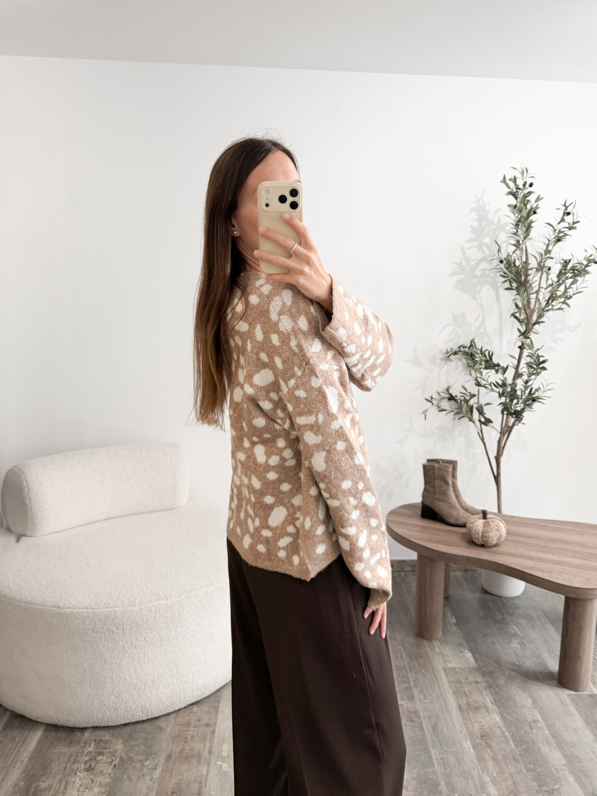 Pull motif biche