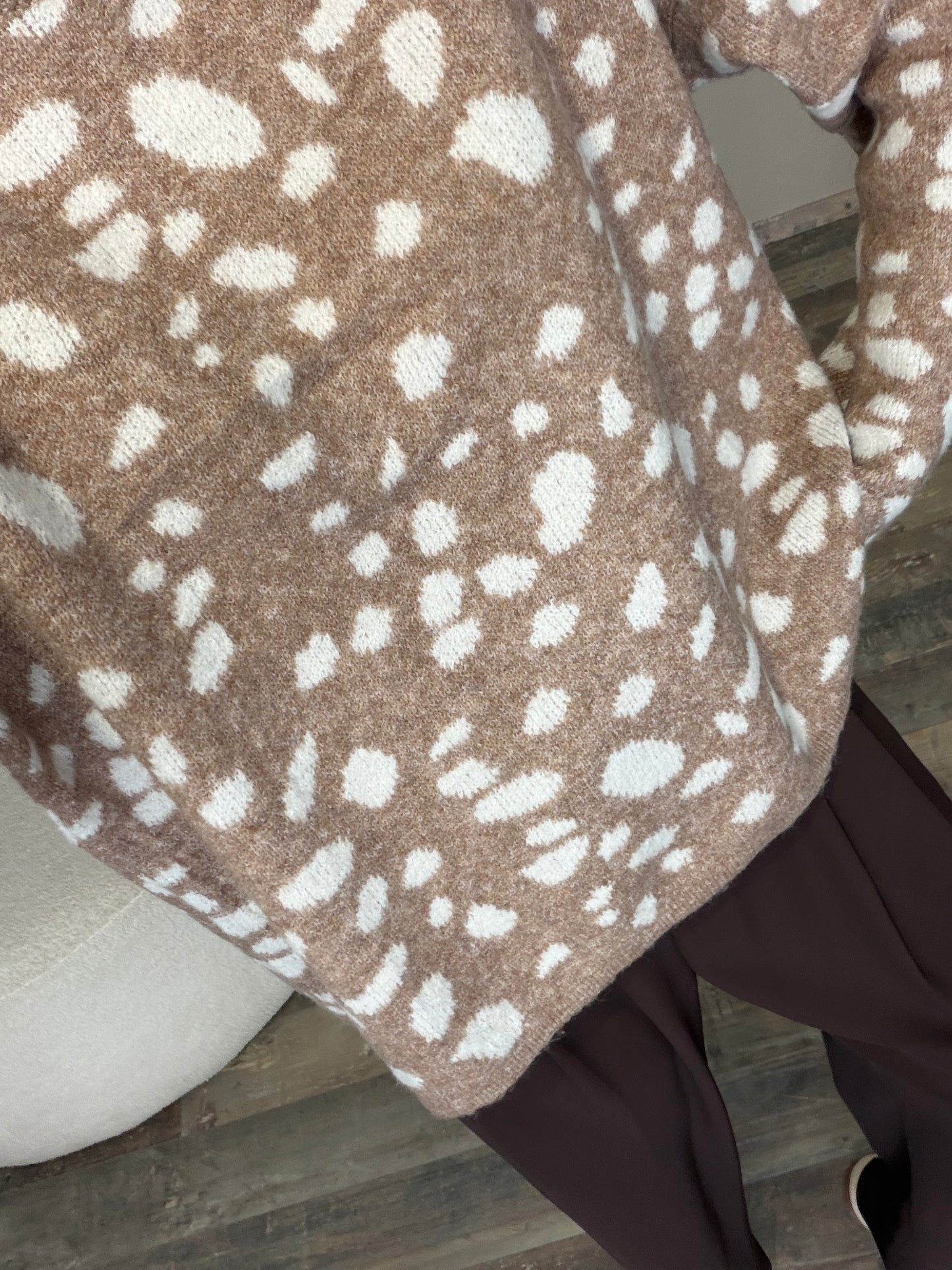 Pull motif biche