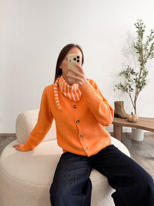 Gilet avec écharpe