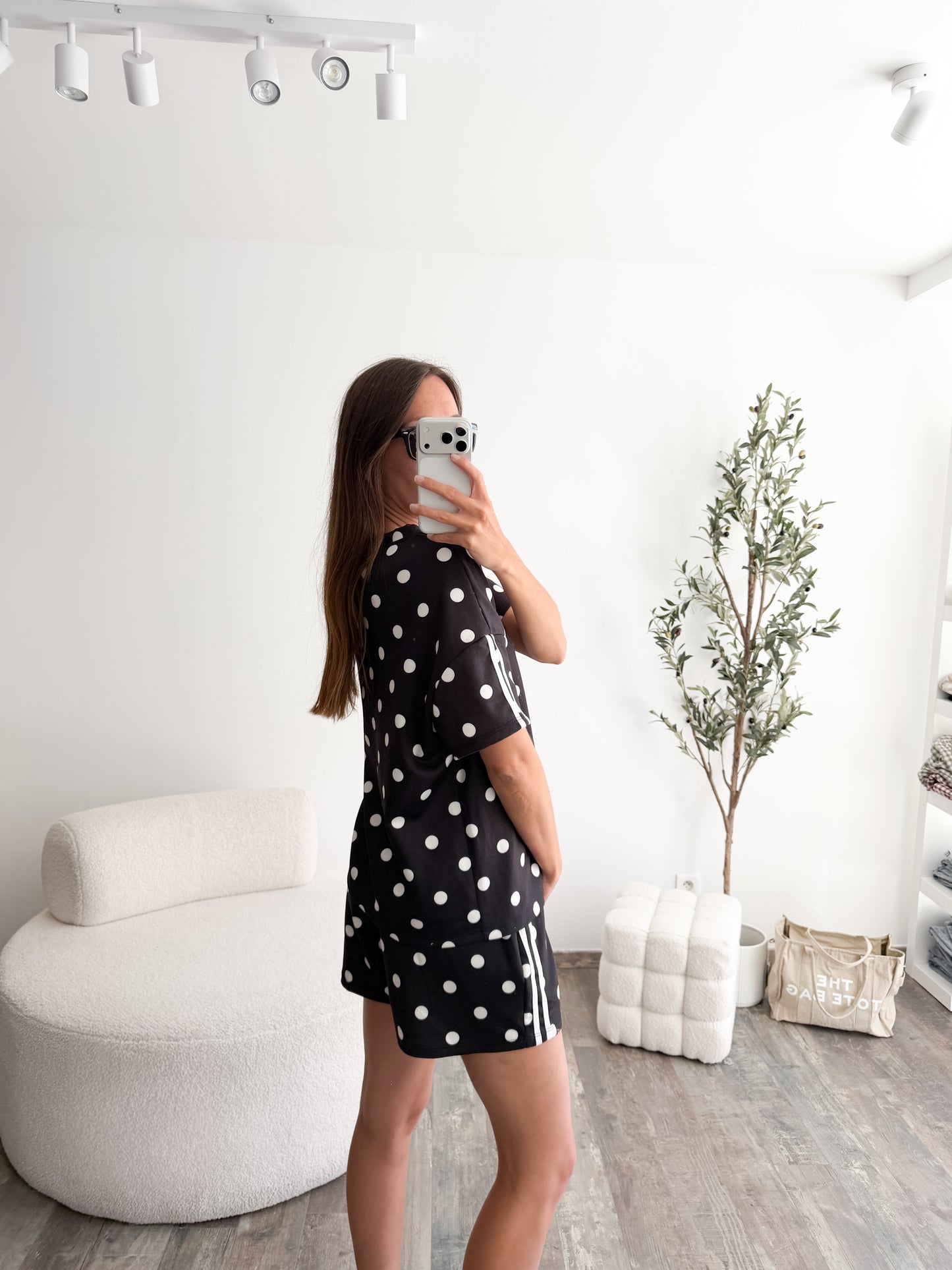 Ensemble à pois noir (pré-vente)