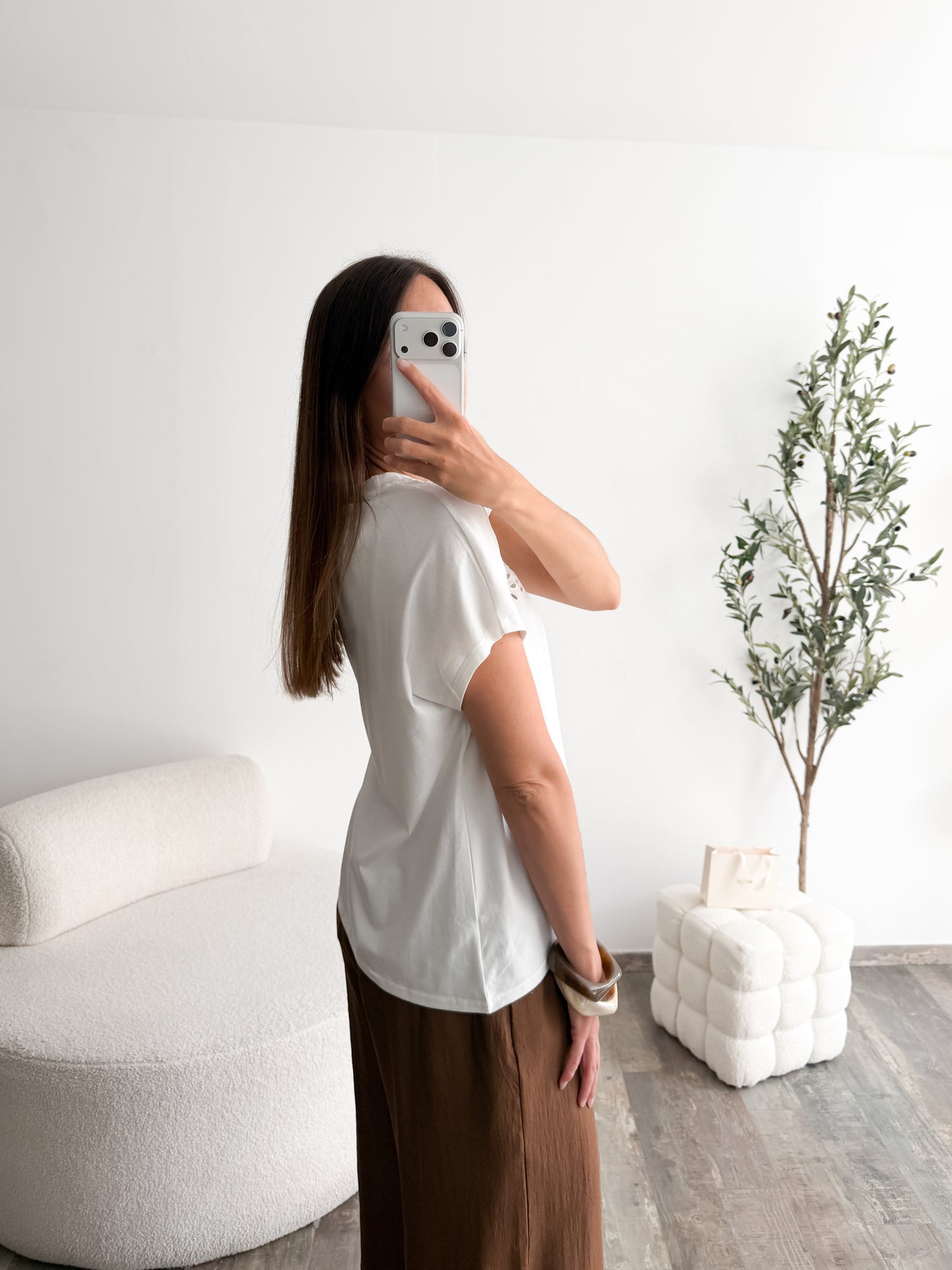 T-shirt en coton broderie anglaise