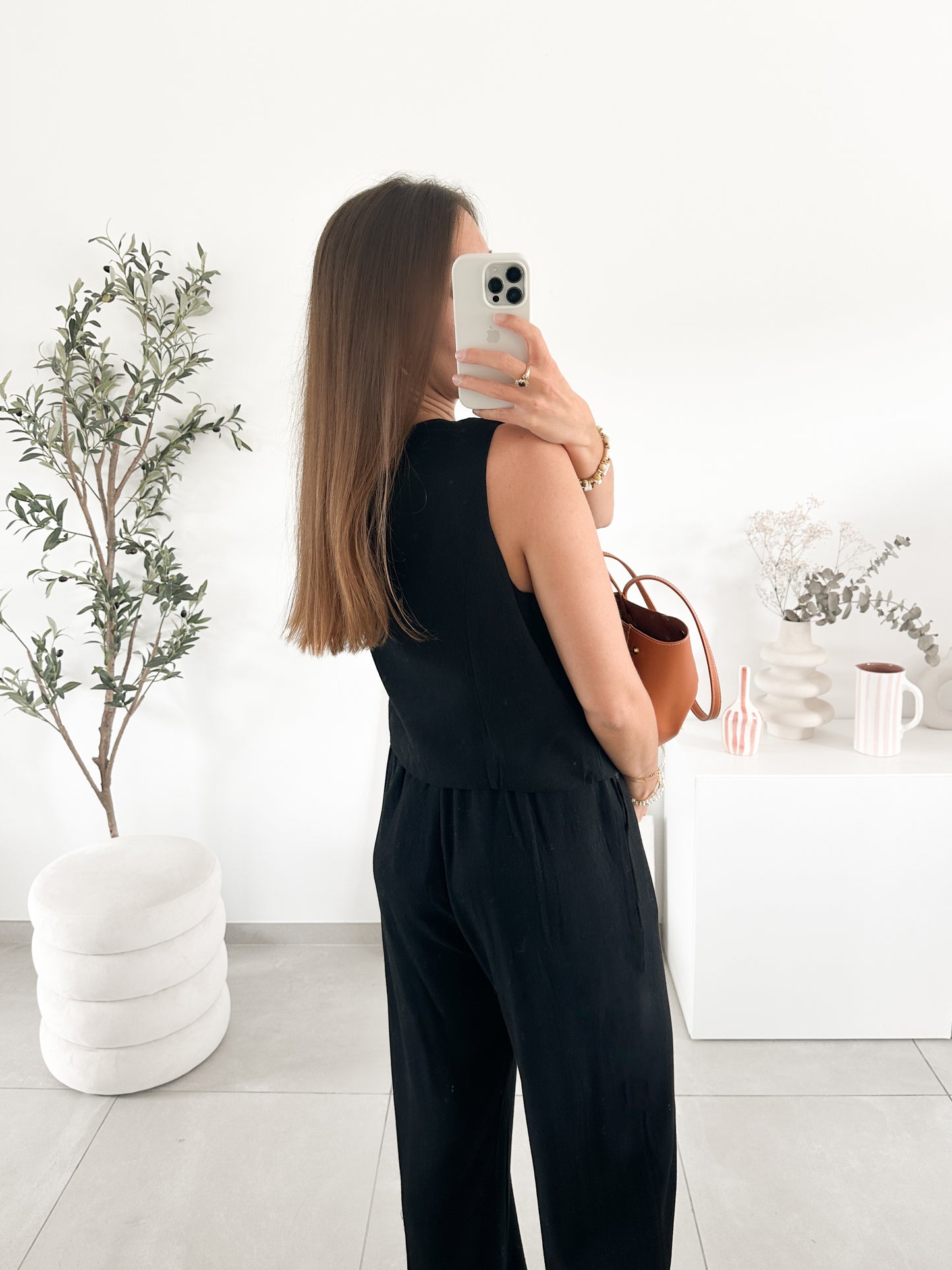 Gilet tailleur en lin noir (précommande expédié le 15 mai)