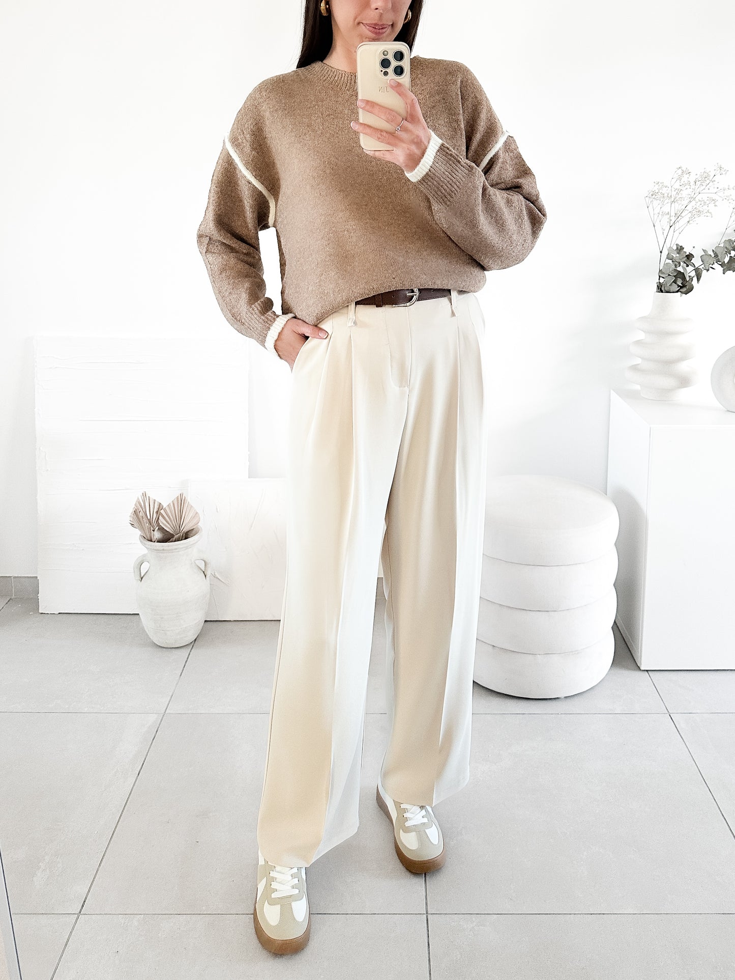 Pantalon avec ceinture beige